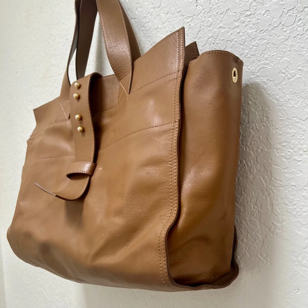 Alessandro Mari Tan Brown Genuine Leather‎ Tote Bag Made in Italy Gold Studs